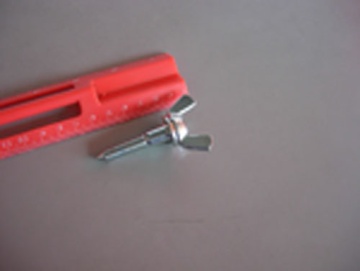 Ecrou papillon - Kubota : B1200, B1400, B1402, B1500, B1502, B1600, B6001, B7000, B7001, B7100
Zen-Noh : ZB1200, ZB1400, ZB1402, ZB1500, ZB1502, ZB1600, ZB6001, ZB7000, ZB7001, ZB7100
