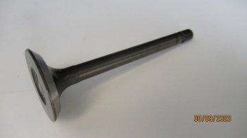 Soupape échappement Kubota