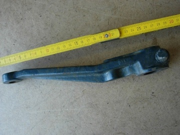 Bras relevage gauche - Kubota : B6000
Zen-Noh : ZB6000
