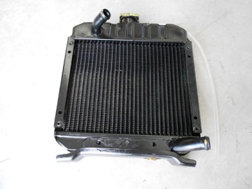 Radiateur Kubota - Kubota : B-10, B1-10, B4200, B5001
Zen-Noh : ZB5001
