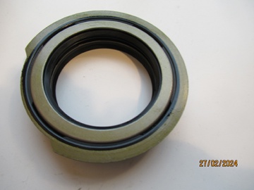 Joint huile axe AR  - Kubota : A13, A14, Aste, B1-10, B10, B4200, B5000, B5001, B5100, B6000, B6001
Zen-Noh : ZB5000, ZB5001, ZB6000, ZB6001
