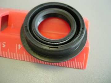 Joint tambour pont arrière - Kubota : B1200, B1400, B1402, B1500, B1502
Zen-Noh : ZB1200, ZB1400, ZB1402, ZB1500, ZB1502
