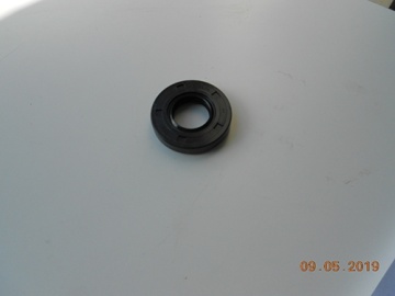 Joint à lèvres Kubota - Kubota : B1-15, B1500, B1502, B1550, B1750, B6000, B6001, B6100, B7001, B7100
Zen-Noh : ZB1500, ZB1502, ZB6000, ZB6001, ZB6100, ZB7001, ZB7100
