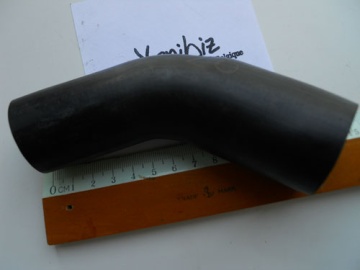 Durite supérieure - Kubota : B1902
Zen-Noh : ZB1902
