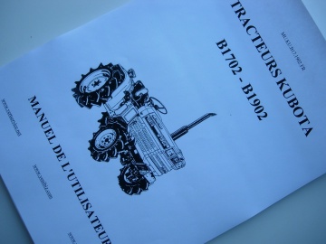 Manuel utilisateur Kubota en français - Kubota : B1702, B1902
Zen-Noh : ZB1702, ZB1902
