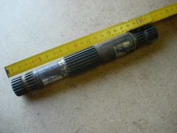 Axe transversal bras de relevage - Kubota : B6000
Zen-Noh : ZB6000
