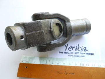 Cardan pont avant - Kubota : B5000, B5001
Zen-Noh : ZB5000, ZB5001
